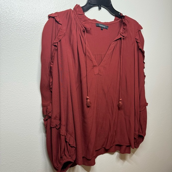 OLIVACEOUS Long Sleeve Ruffled Bohemian V-Neck Front Tie Blouse Women’s Small - Picture 2 of 5